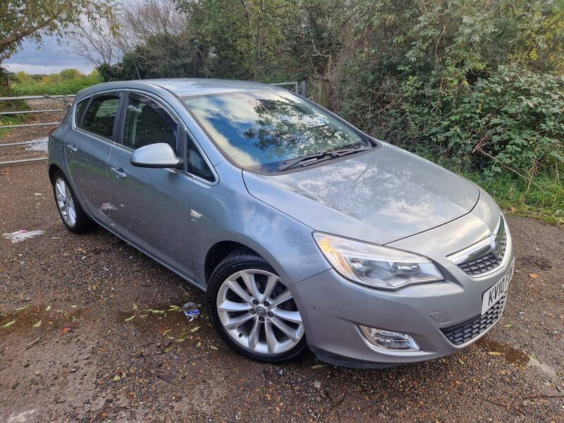 View VAUXHALL ASTRA 1.4T 16v SE Euro 5 5dr