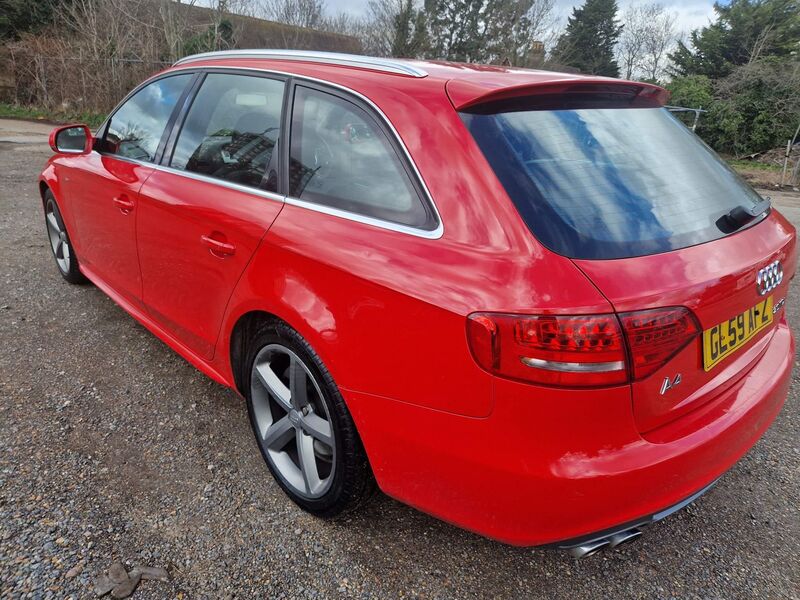 View AUDI A4 AVANT 2.0 TDI Executive S line Multitronic Euro 4 5dr