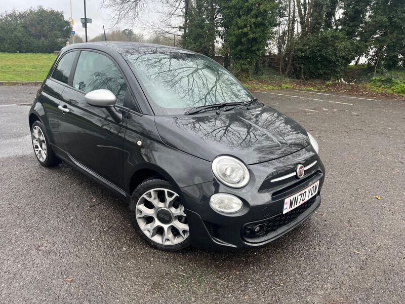 View FIAT 500 1.0 MHEV Rock Star Euro 6 (s/s) 3dr