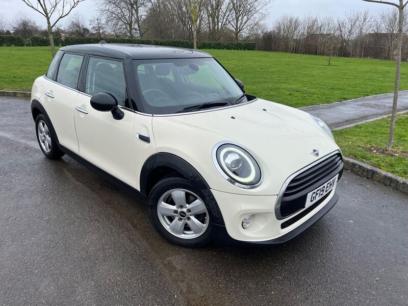 View MINI HATCH 1.5 Cooper Euro 6 (s/s) 5dr