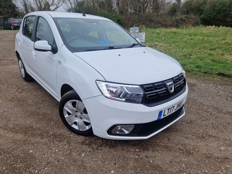 View DACIA SANDERO 1.5 dCi Laureate Euro 6 (s/s) 5dr