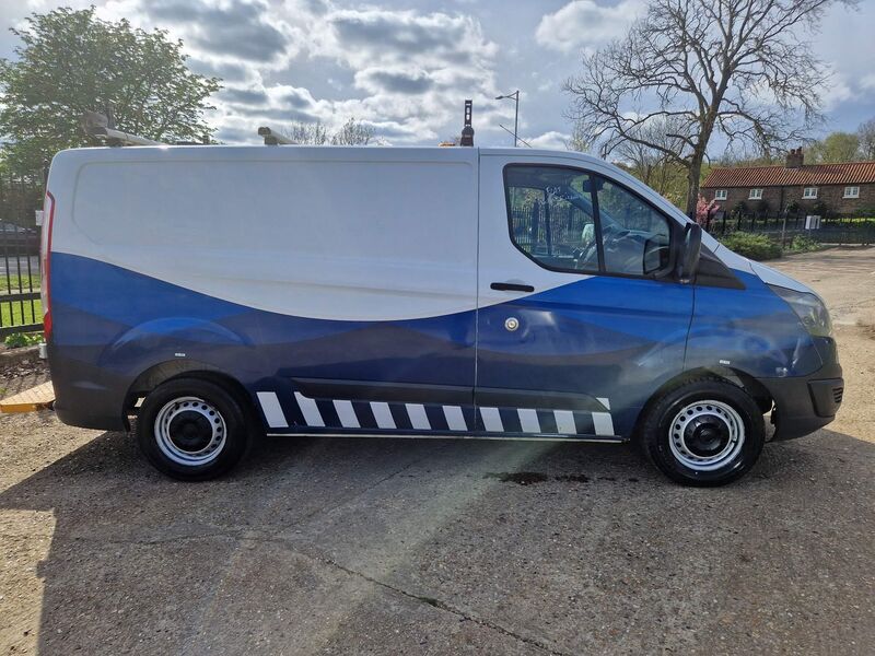 FORD TRANSIT CUSTOM