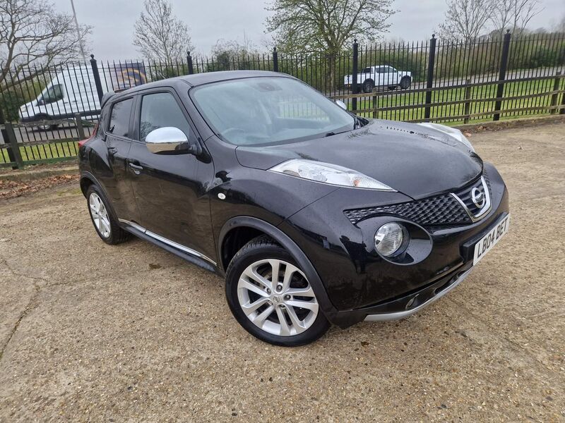 View NISSAN JUKE 1.6 DIG-T Tekna CVT 4WD Euro 5 5dr