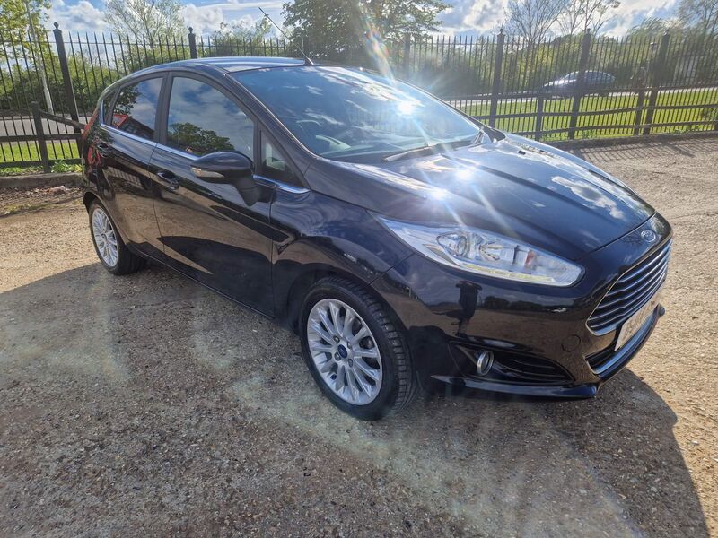 FORD FIESTA