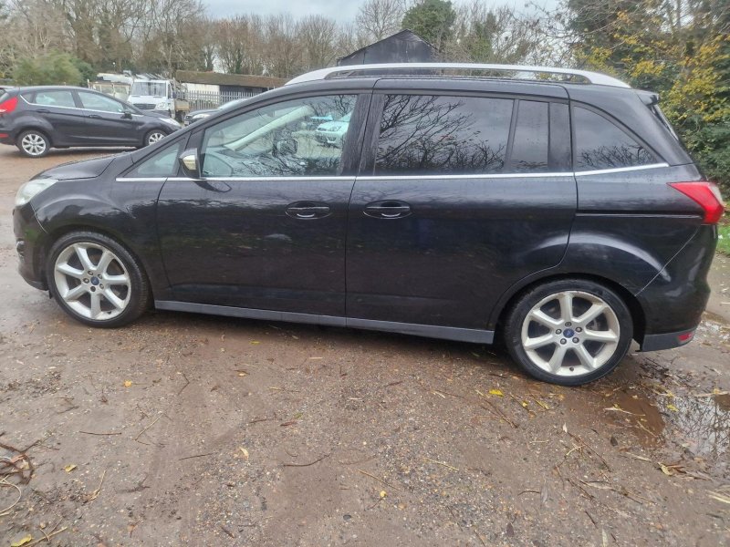 View FORD GRAND C-MAX 2.0 TDCi Titanium X Euro 5 5dr