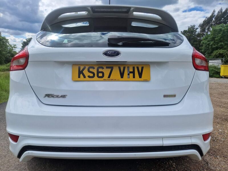 FORD FOCUS