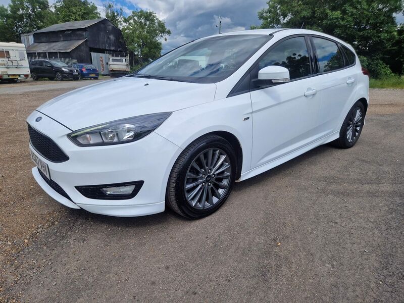 FORD FOCUS