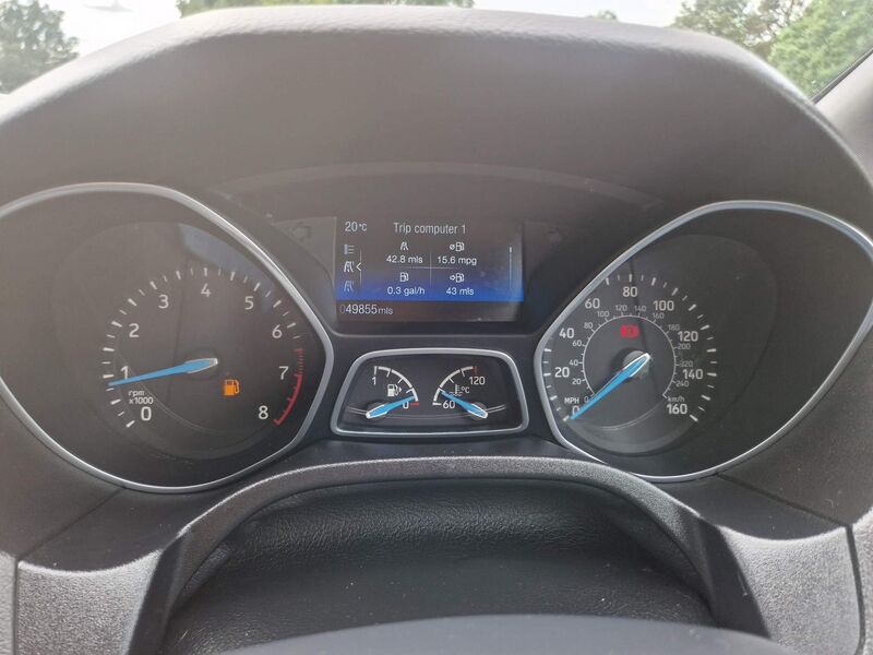 FORD FOCUS