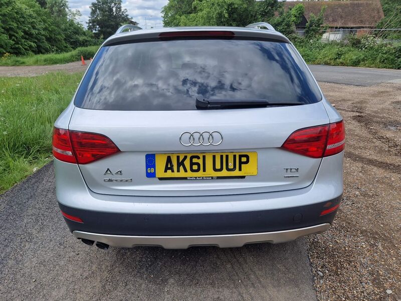 AUDI A4 ALLROAD