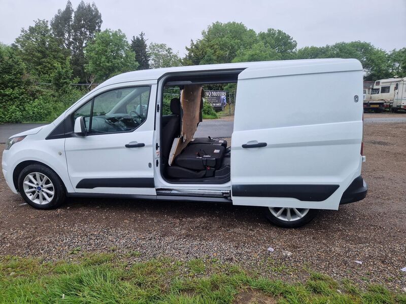 FORD TRANSIT CONNECT
