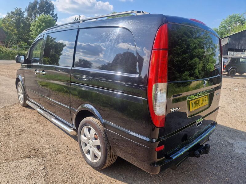 MERCEDES-BENZ VITO
