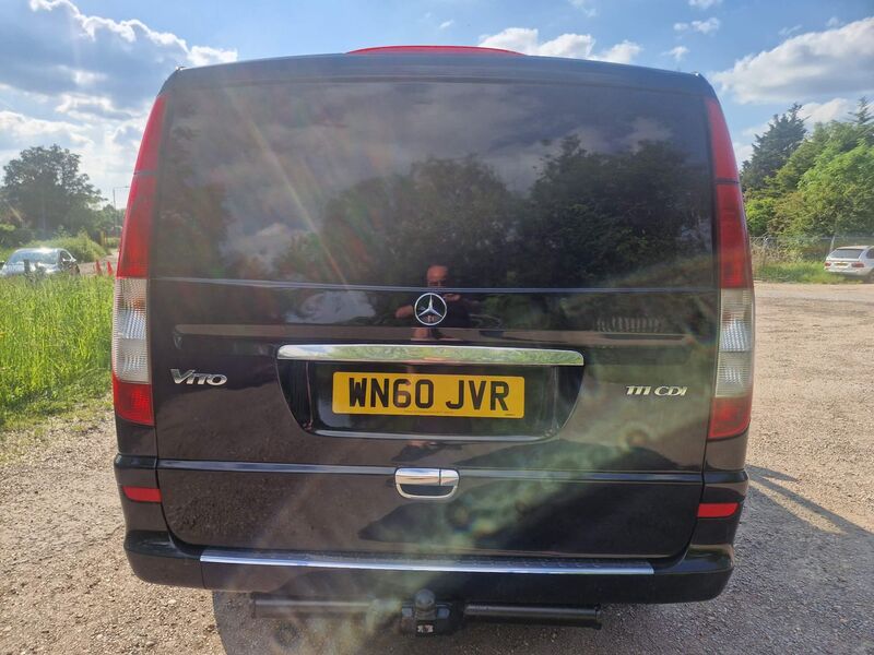 MERCEDES-BENZ VITO