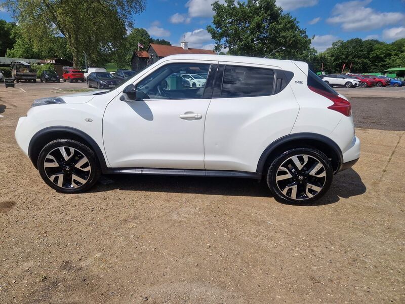 NISSAN JUKE