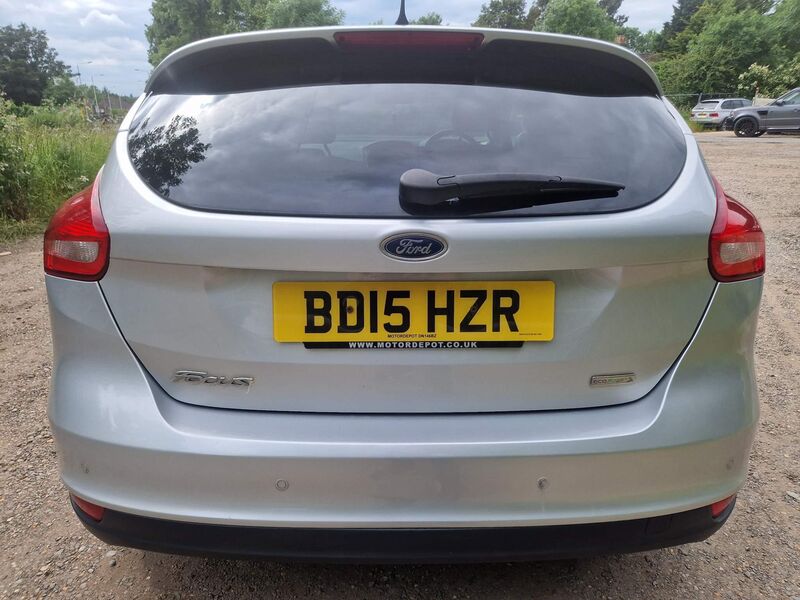 FORD FOCUS
