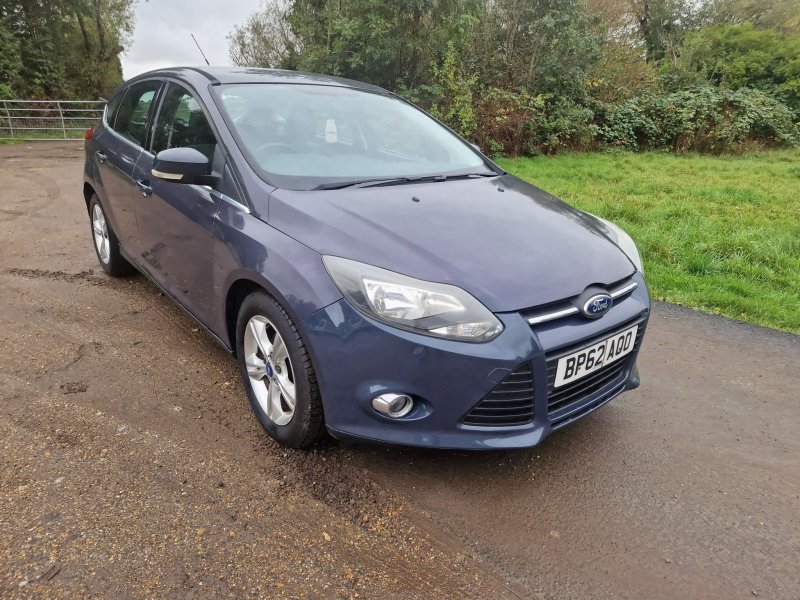 FORD FOCUS