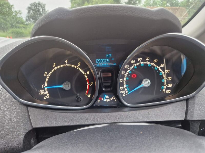 FORD FIESTA