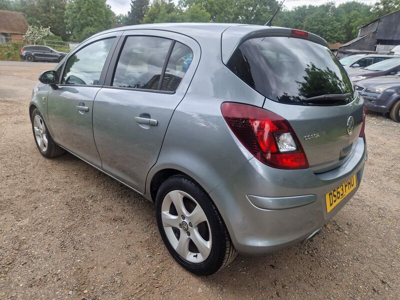 VAUXHALL CORSA