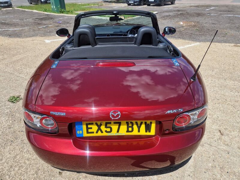 MAZDA MX-5