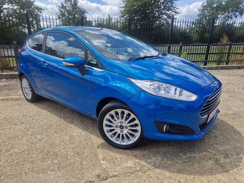 FORD FIESTA