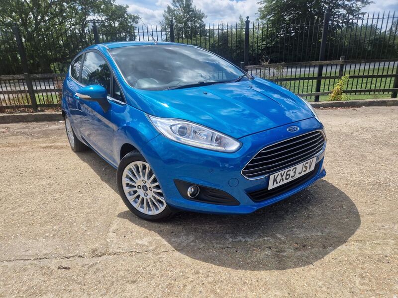FORD FIESTA