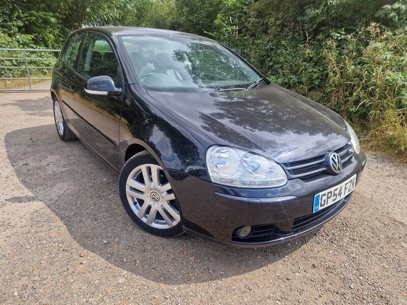View VOLKSWAGEN GOLF 2.0 FSI GT 3dr