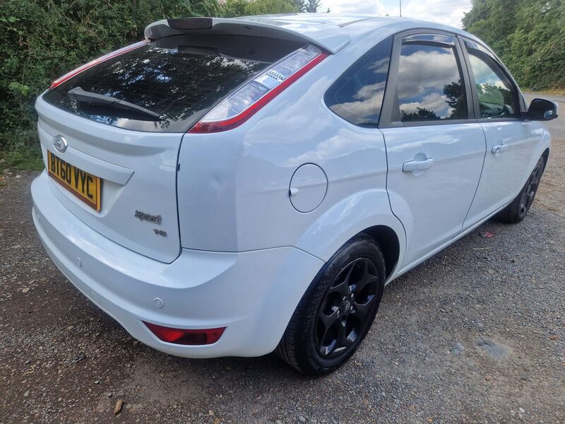FORD FOCUS