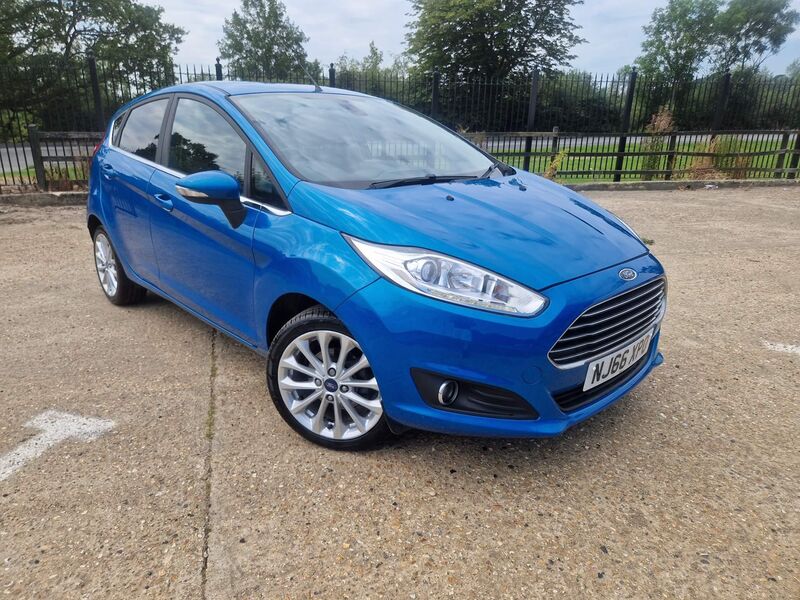 FORD FIESTA