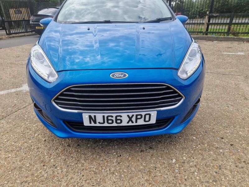 FORD FIESTA