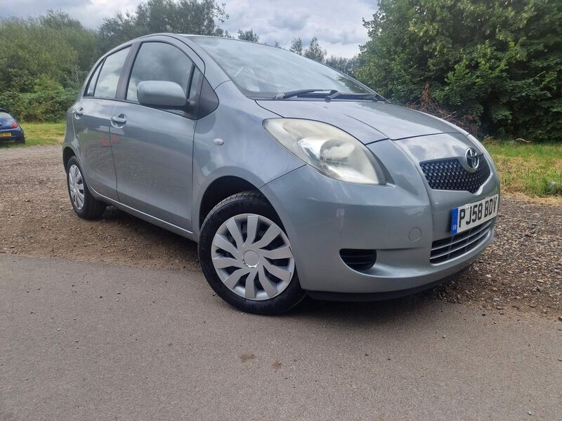 View TOYOTA YARIS 1.0 VVT-i T3 5dr