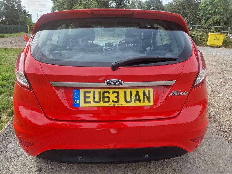 View FORD FIESTA 1.25 Zetec Euro 5 3dr
