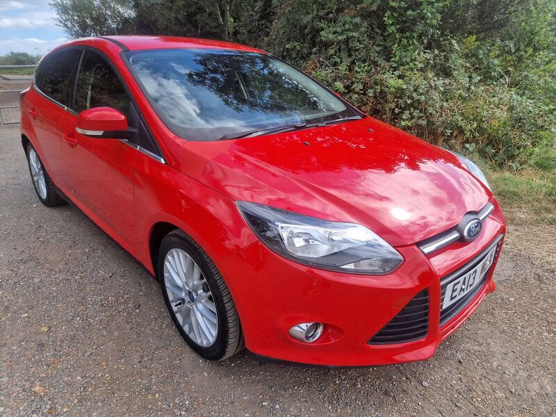 View FORD FOCUS 1.0T EcoBoost Zetec Euro 5 (s/s) 5dr