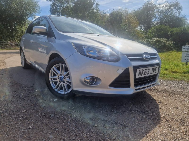 View FORD FOCUS 1.0T EcoBoost Titanium Euro 5 (s/s) 5dr