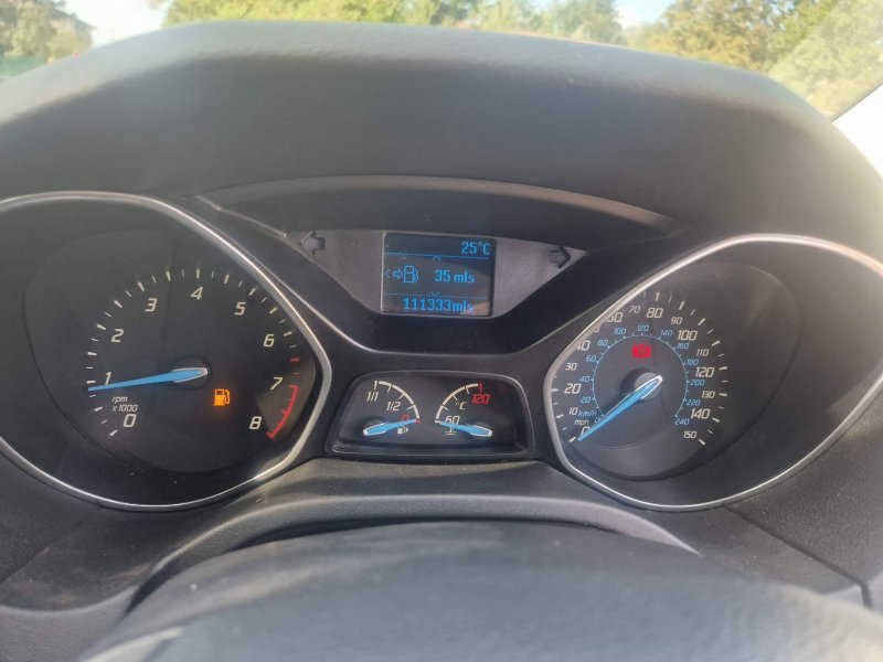 FORD FOCUS