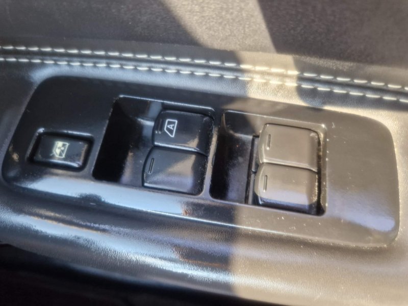 NISSAN QASHQAI+2