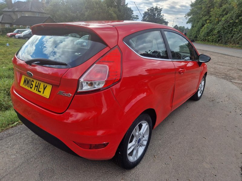 FORD FIESTA