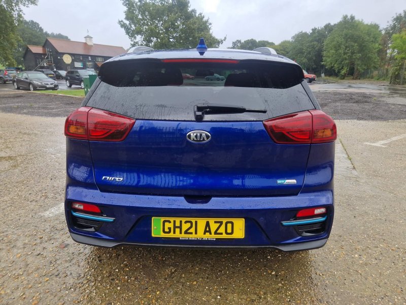 KIA NIRO