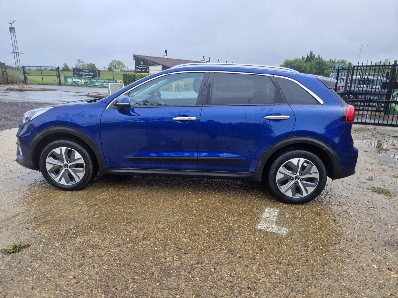 KIA NIRO