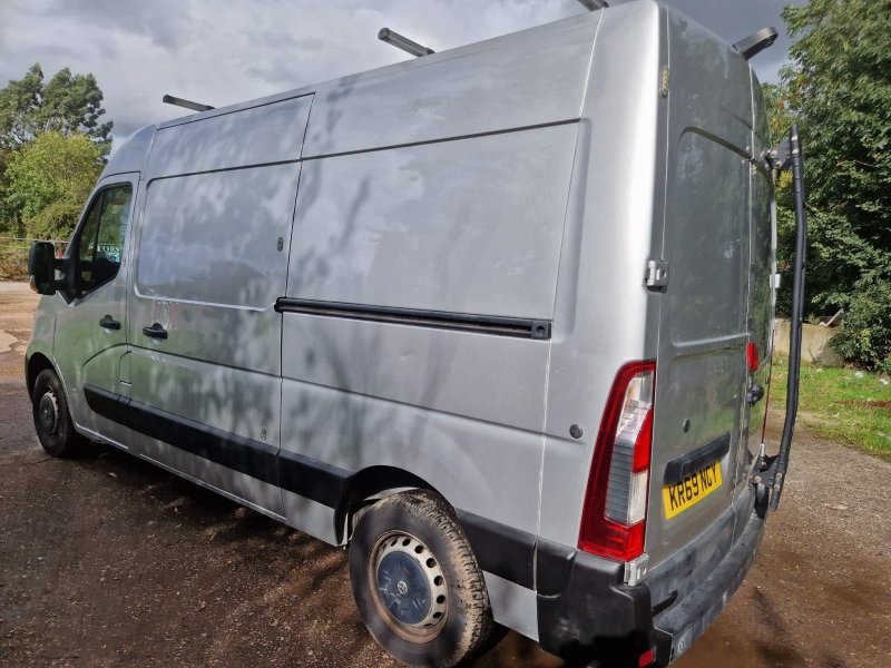 VAUXHALL MOVANO
