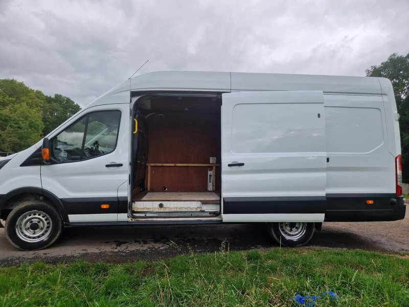 FORD TRANSIT