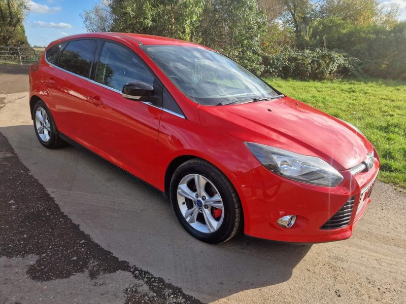 FORD FOCUS