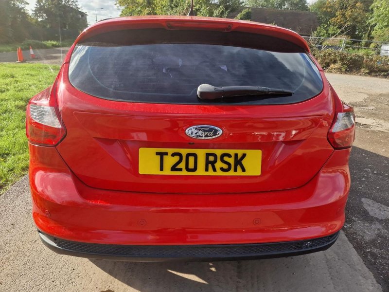 FORD FOCUS