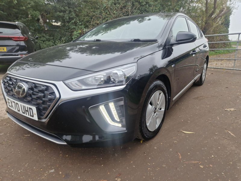 HYUNDAI IONIQ