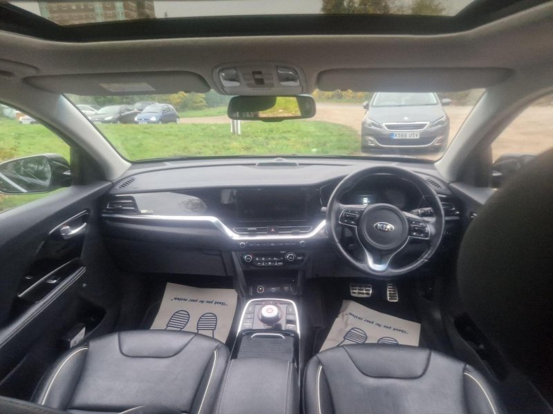 KIA NIRO
