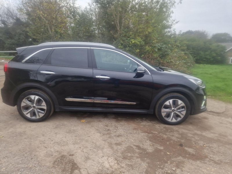 KIA NIRO