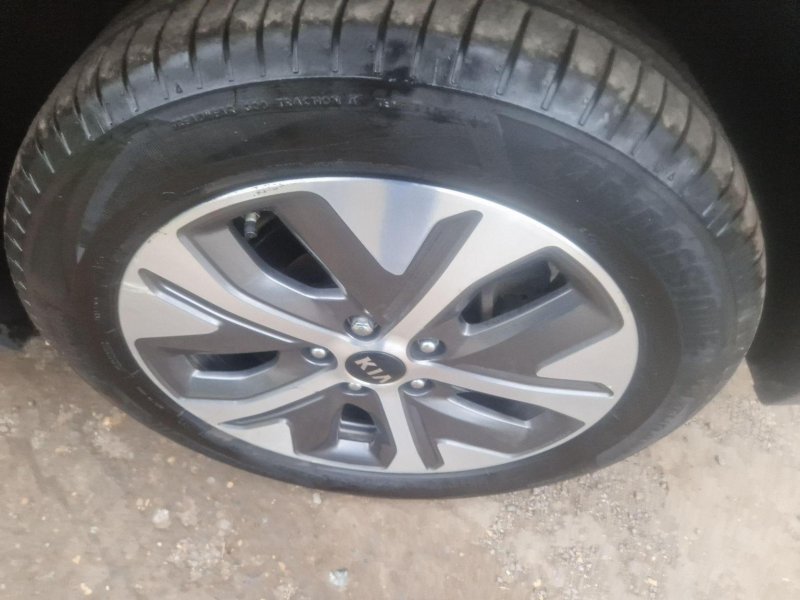 KIA NIRO