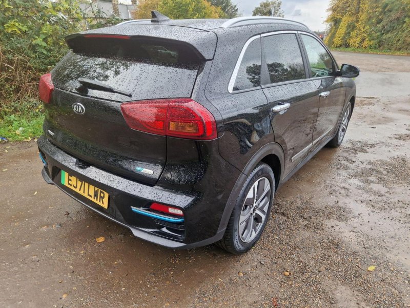 KIA NIRO