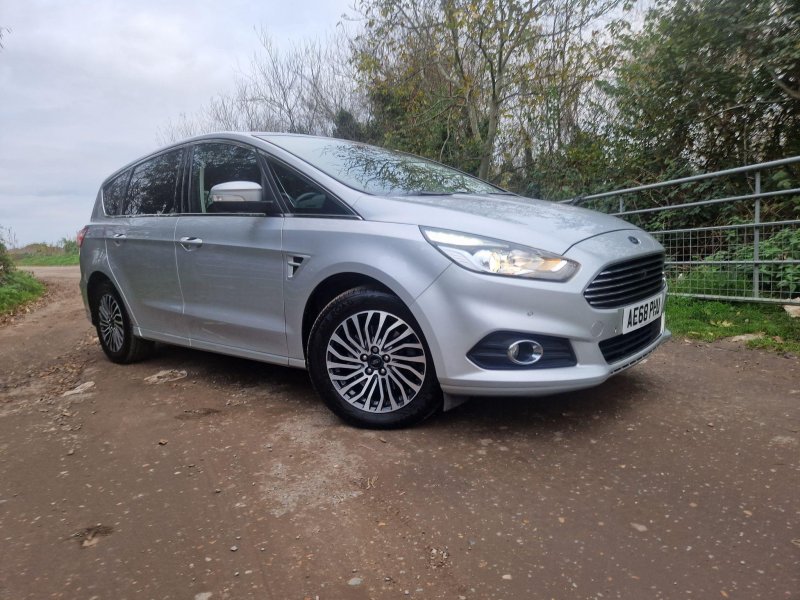 View FORD S-MAX 2.0 EcoBlue Titanium Euro 6 (s/s) 5dr