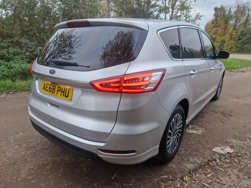 FORD S-MAX