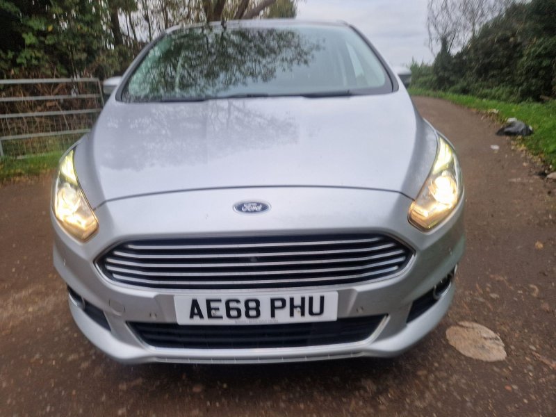 FORD S-MAX