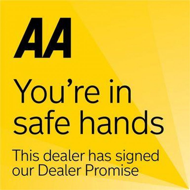 View NISSAN QASHQAI 1.6 dCi Tekna XTRON 2WD Euro 6 (s/s) 5dr